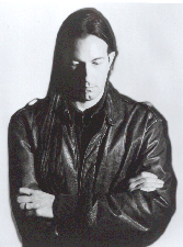 [Trey Gunn Photo - 26K]